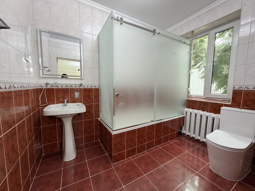 160 м², 4 комнаты: фото 8