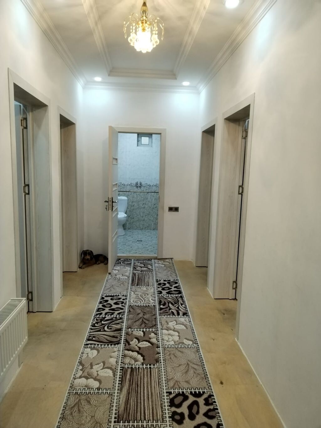 6 otaqlı, 220 kv. m, Yeni təmirli