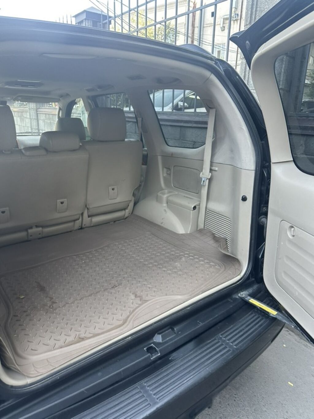 Lexus GX: 2003 г., 4.7 л, Газ, Внедорожник: фото 4