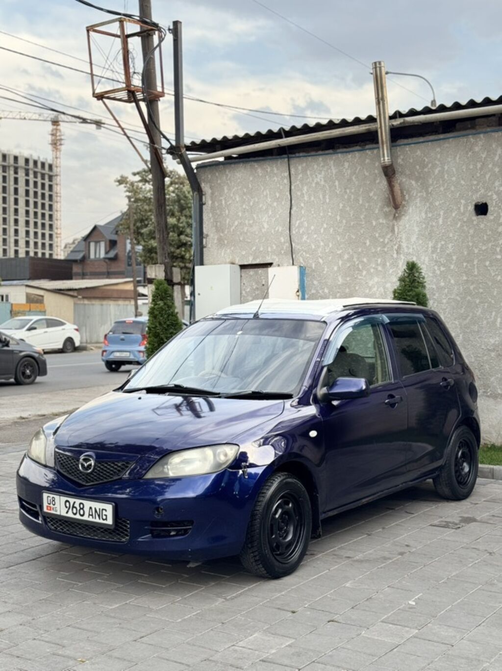 Mazda Demio: 2003 г., 1.3 л, Автомат, Бензин, Хэтчбэк: фото 6