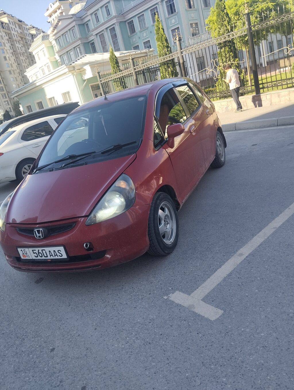 Honda Fit: 2001 г., 1.3 л, Автомат, Бензин, Хэтчбэк: фото 3