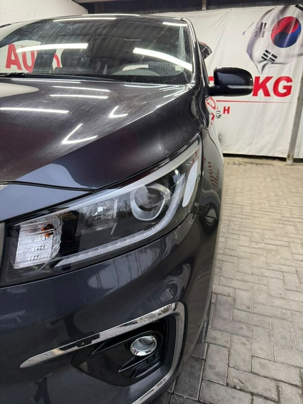 Kia Carnival: 2020 г., Автомат, Минивэн: фото 2