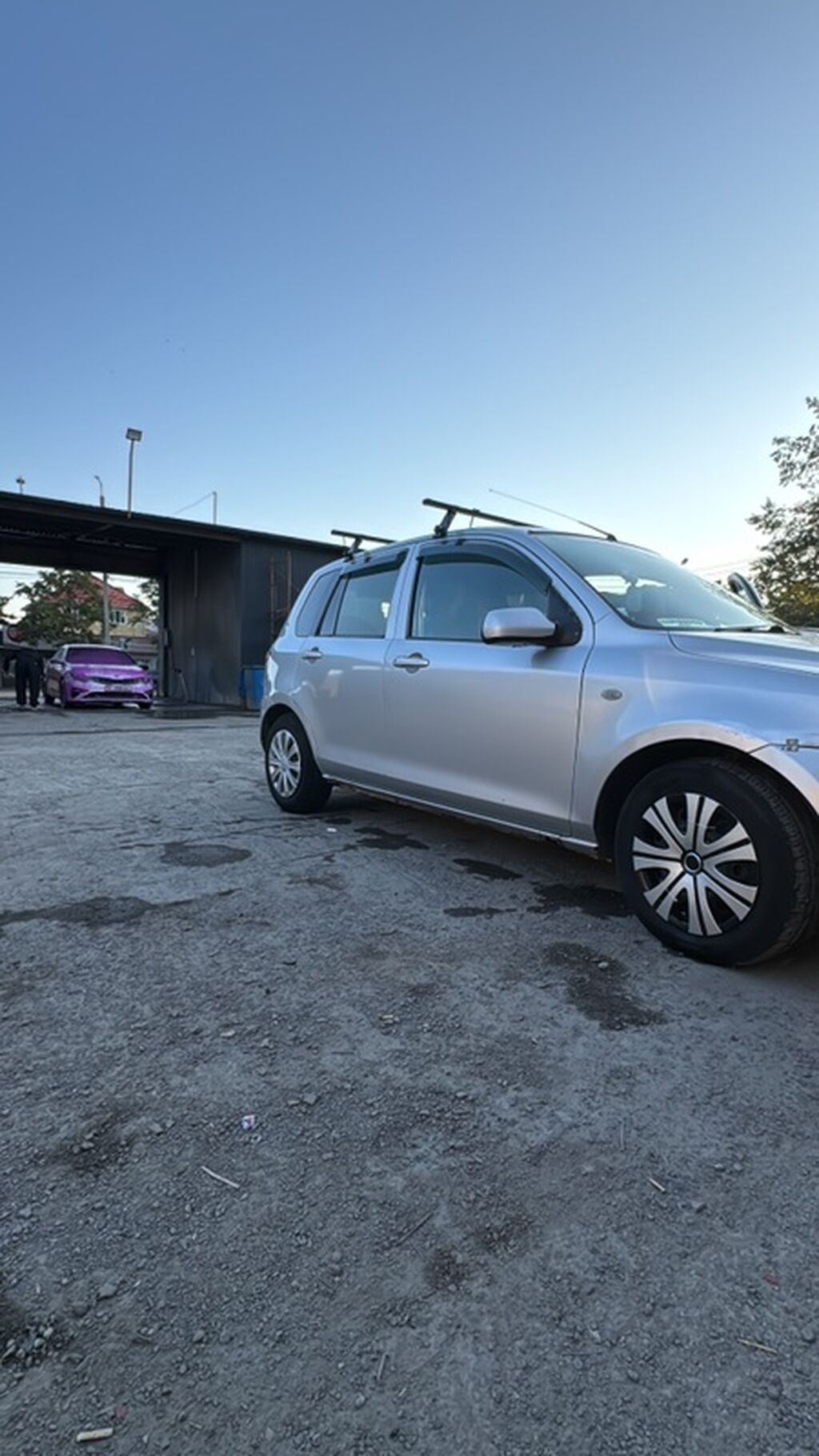 Mazda Verisa: 2004 г., 1.3 л, Автомат, Бензин, Хэтчбэк: фото 3