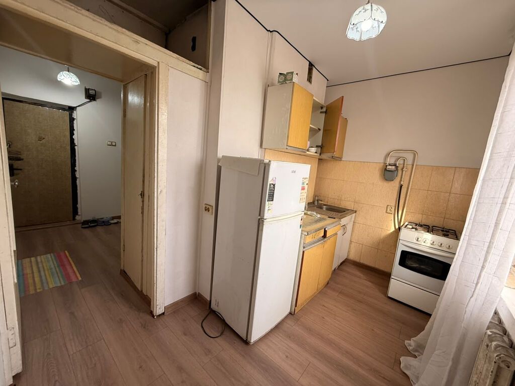 1 комната, 40 м², Восток-5 мкр 105 серия, 9 этаж, Косметический ремонт: фото 5