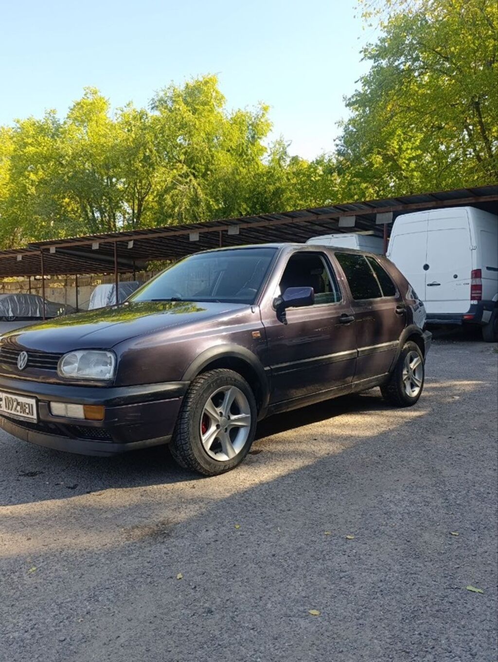 Volkswagen Golf: 1993 г., 1.8 л, Механика, Бензин, Хэтчбэк: фото 2