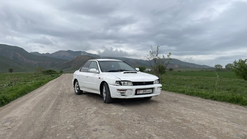 Subaru Impreza: 2000 г., 2 л, Механика, Бензин, Седан — фото 5