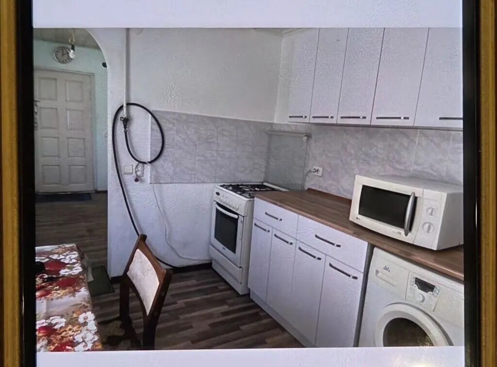 690 м², 3 комнаты, Азия Молл, Без подселения: фото 8