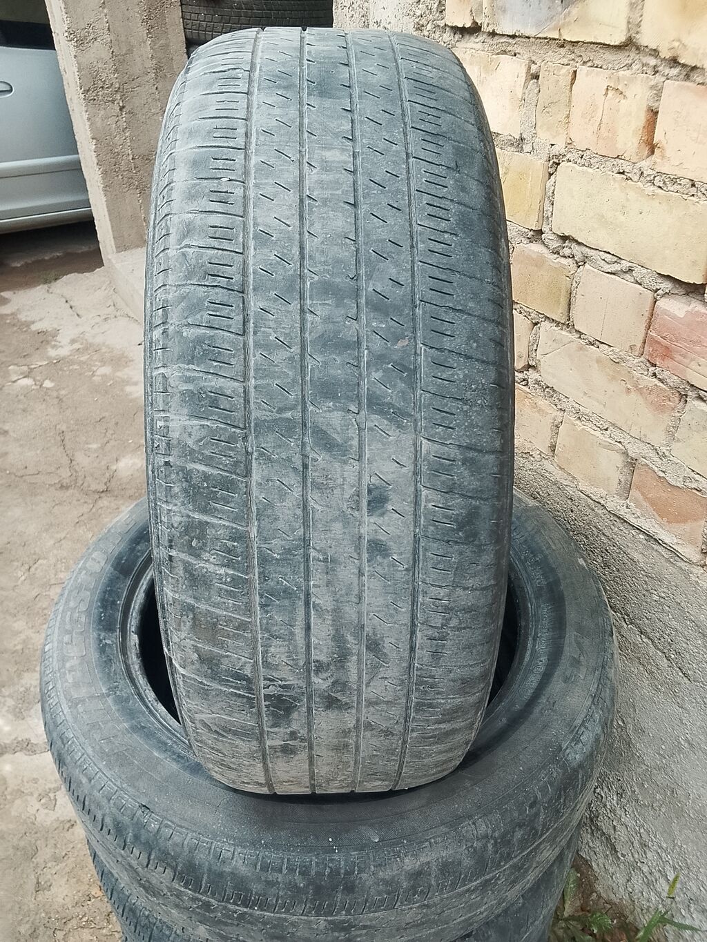 Продам летние шины 235/55 R19, комплект 4 шт.: фото 2