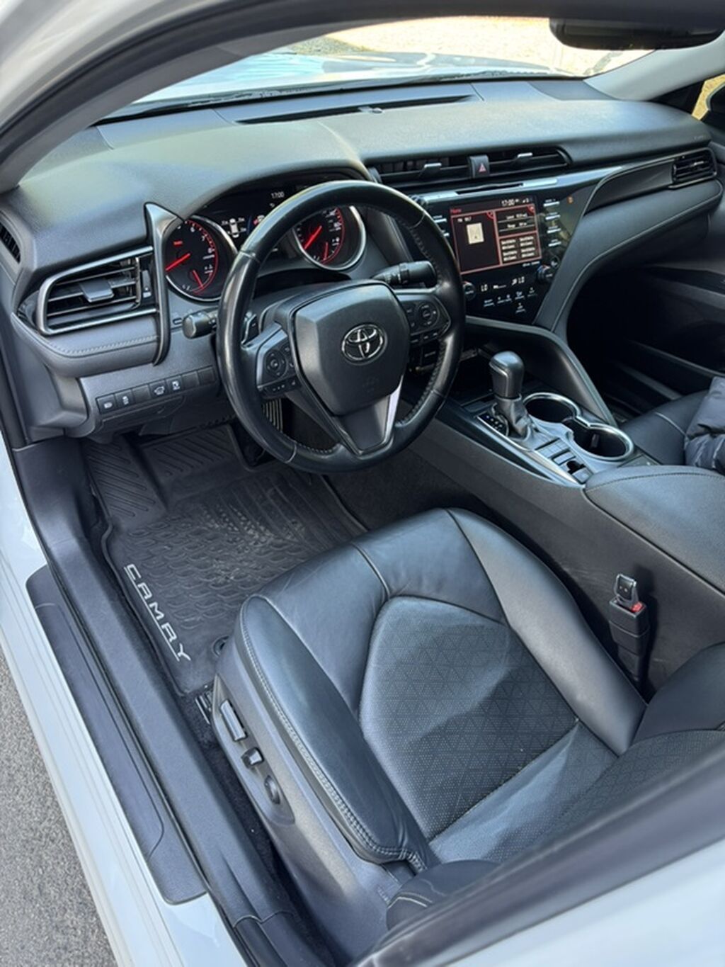 Toyota Camry: 2019 г., 2.5 л, Бензин, Седан: фото 7