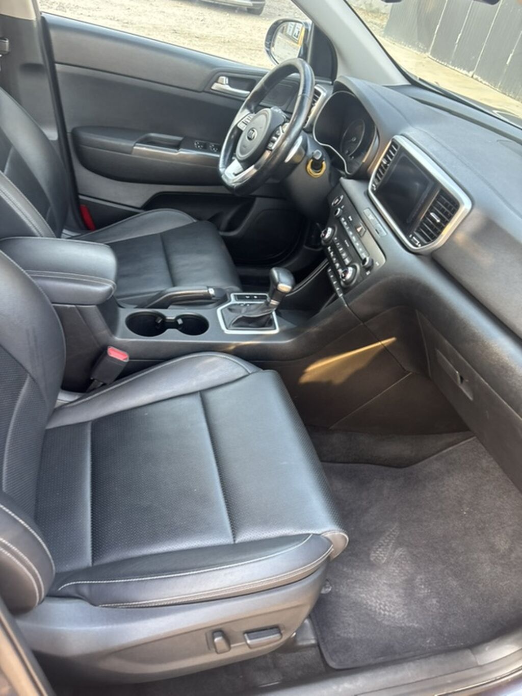 Kia Sportage: 2019 г., 1.6 л, Автомат, Бензин, Кроссовер: фото 4