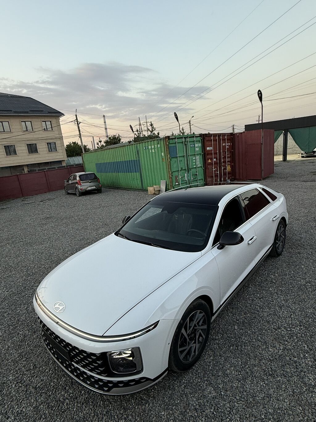 Оклейка крыши в чёрный глянцевый винил Хотите придать автомобилю: фото 5