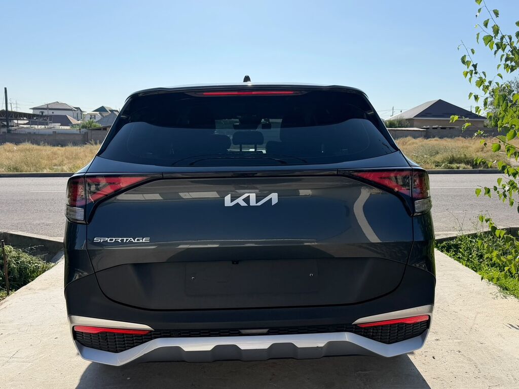 Kia Sportage: 2022 г., 2 л, Автомат, Дизель, Кроссовер: фото 8