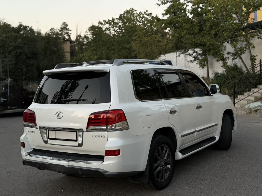Lexus LX: 2015 г., Автомат, Бензин, Внедорожник: фото 5
