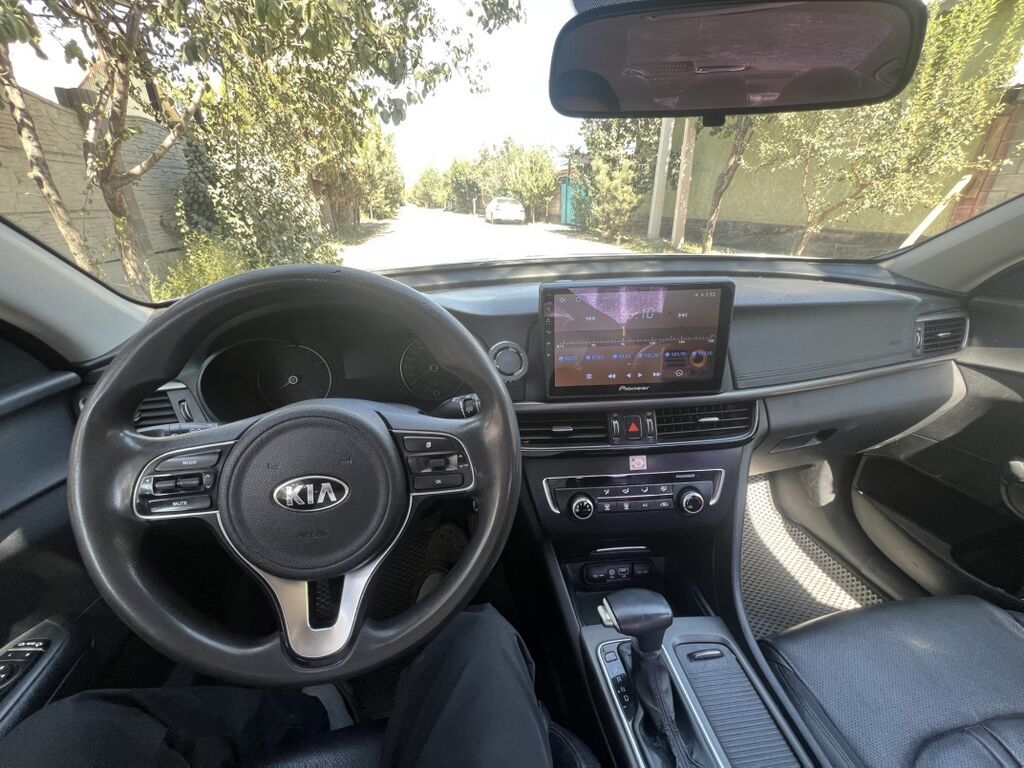 Kia K5: 2016 г., 2 л, Автомат, Газ, Седан: фото 4