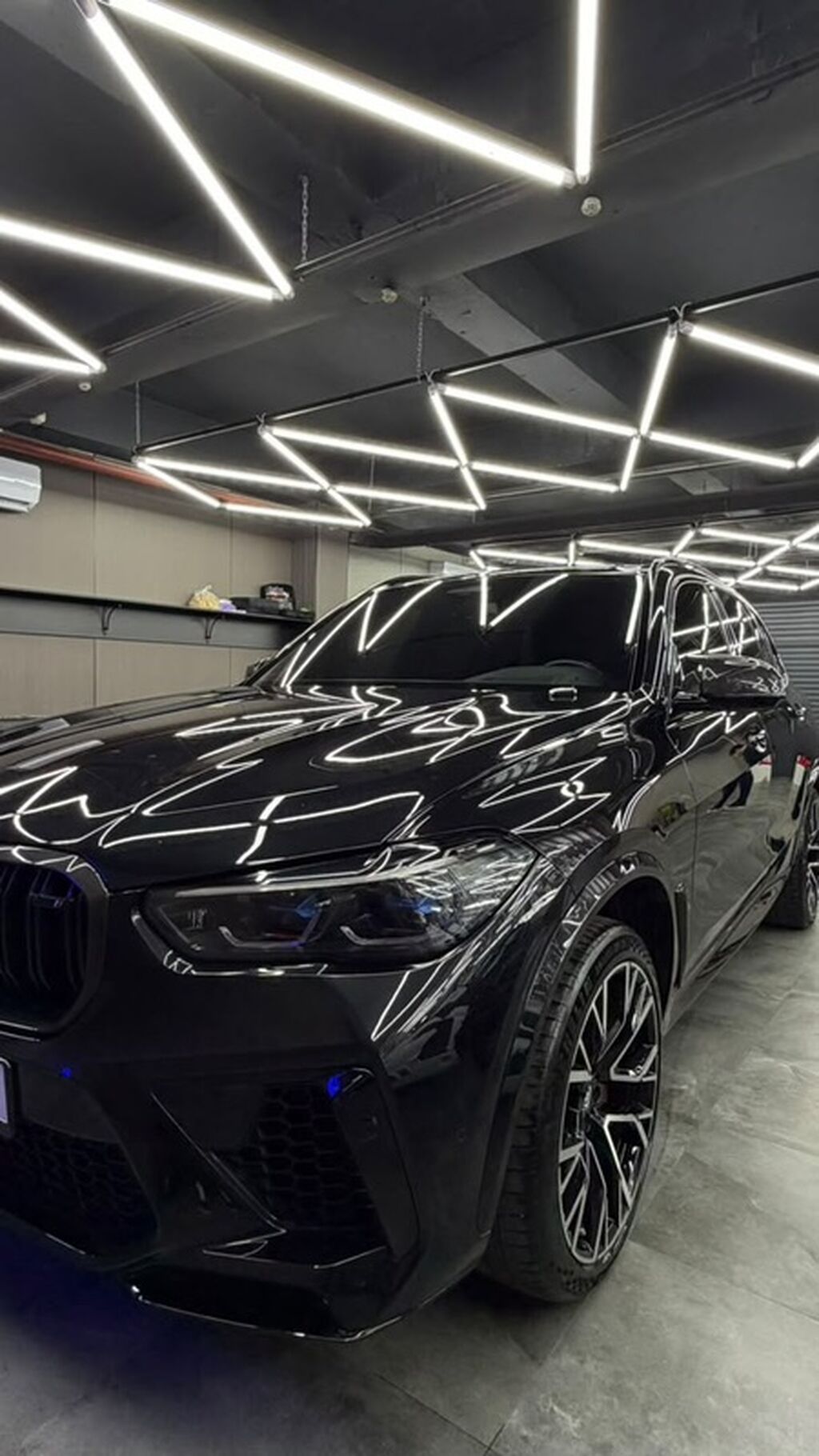 BMW X5 M: 2022 г., 4.4 л, Автомат, Бензин, Кроссовер: фото 2