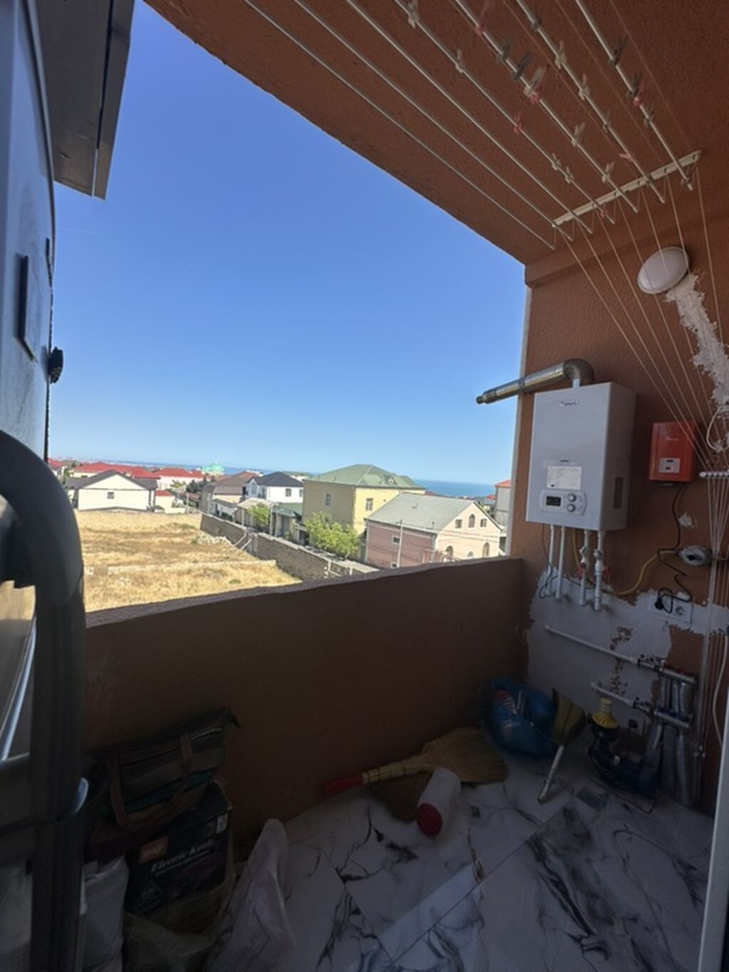 3 otaqlı, Yeni tikili, 73 kv. m