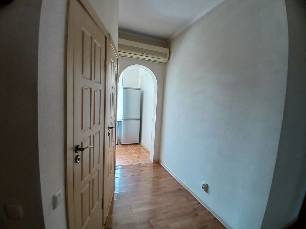 Сдам 3 ком квартиру! Токтогула/К Акиева 3 ком, площадь 70м2: фото 4