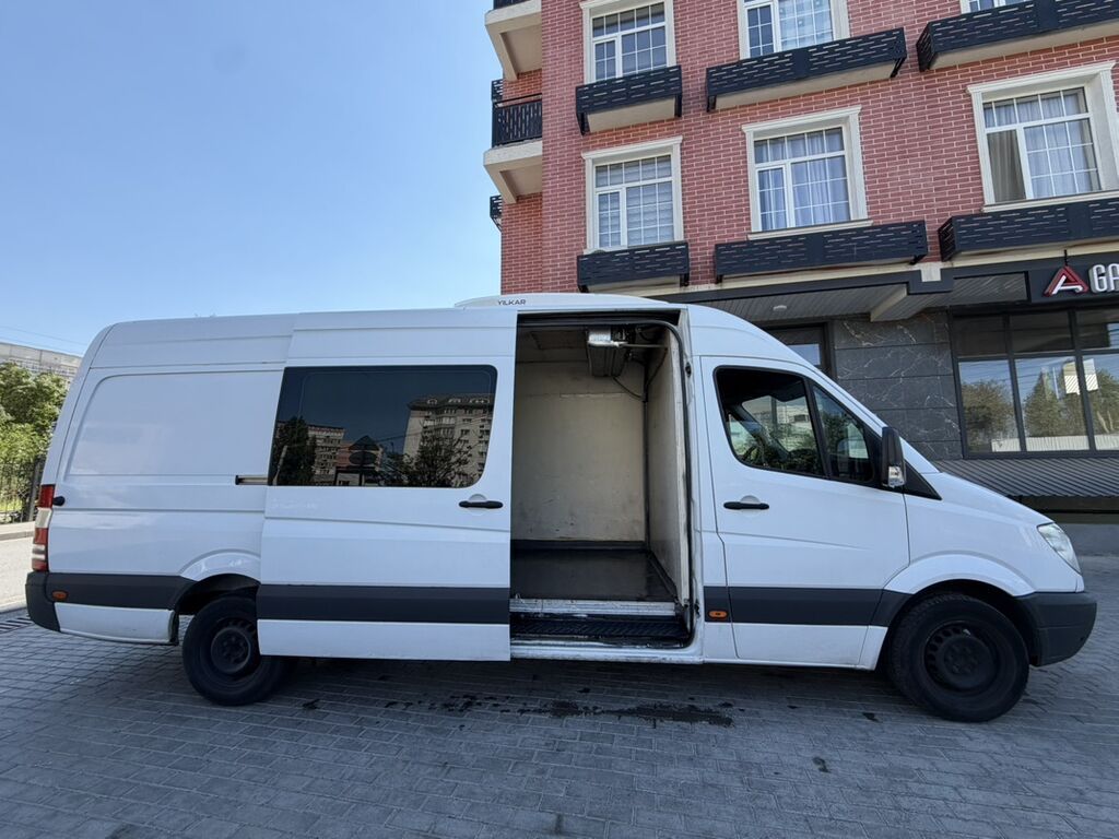 Mercedes-Benz Спринтер: 2007 г., 2.2 л, Механика, Дизель, Фургон: фото 7