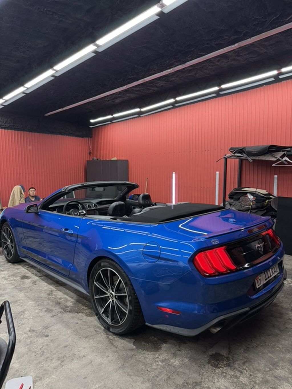 Аренда Аренда Аренда Кабриолет Ford Mustang (6‑е поколение): фото 1