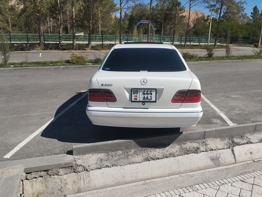 Mercedes-Benz E-Class: 2000 г., 4.3 л, Автомат, Бензин, Седан: фото 7