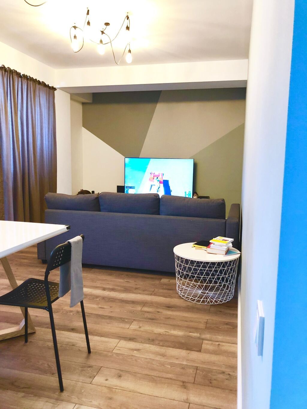 3 комнаты, 90 м², Золотой квадрат Элитка, 9 этаж, Дизайнерский ремонт: фото 4