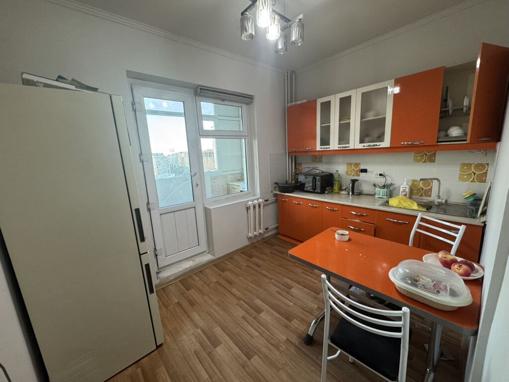 2 комнаты, 76 м², Средний Джал 106 серия улучшенная, 7 этаж, Косметический ремонт: фото 3