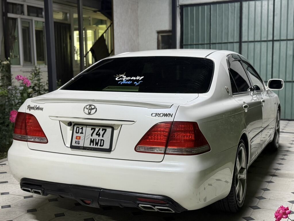 Toyota Crown: 2004 г., 2.5 л, Автомат, Бензин, Седан: фото 4