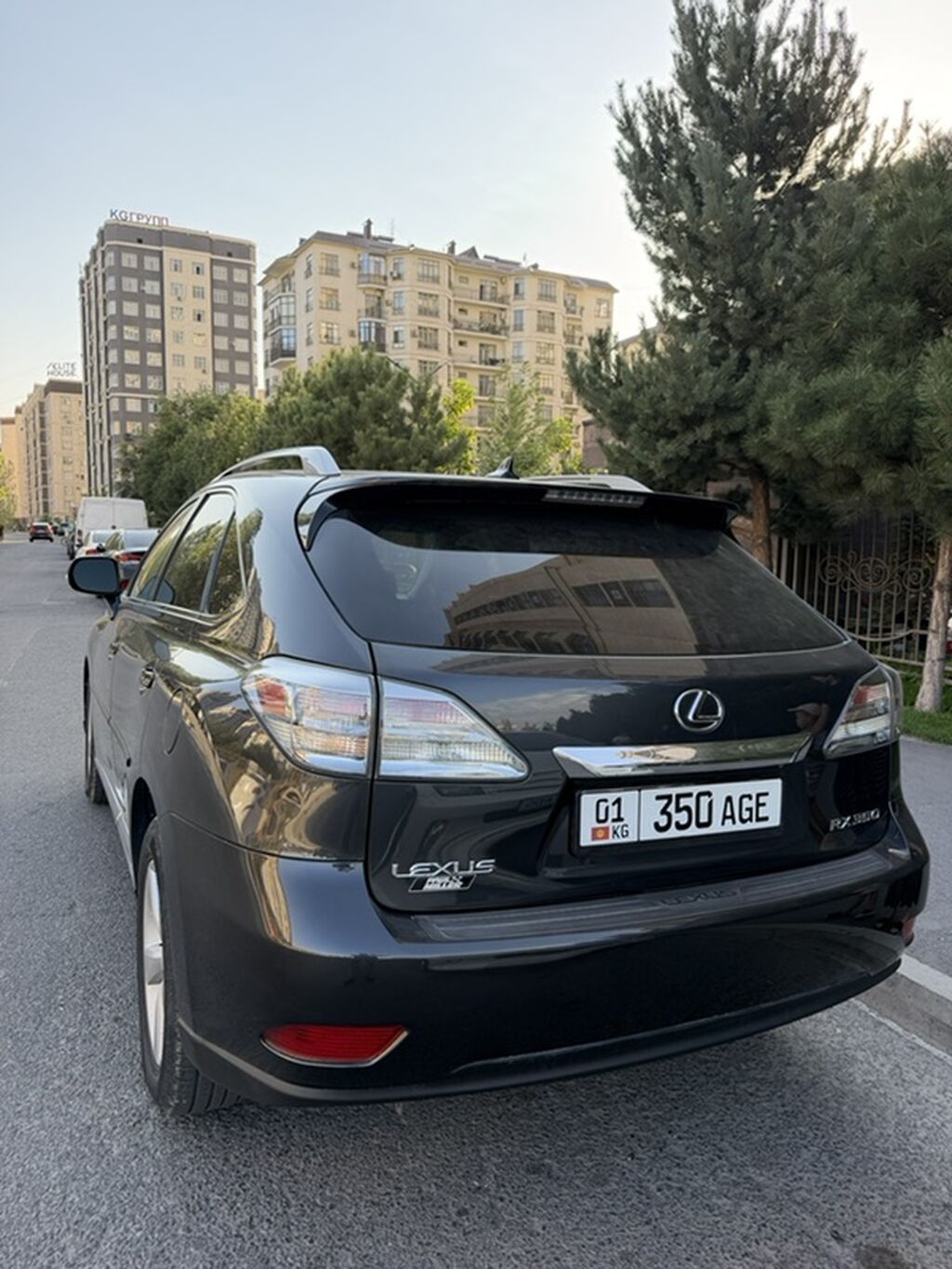 Lexus RX: 2010 г., 3.5 л, Автомат, Бензин, Кроссовер: фото 4