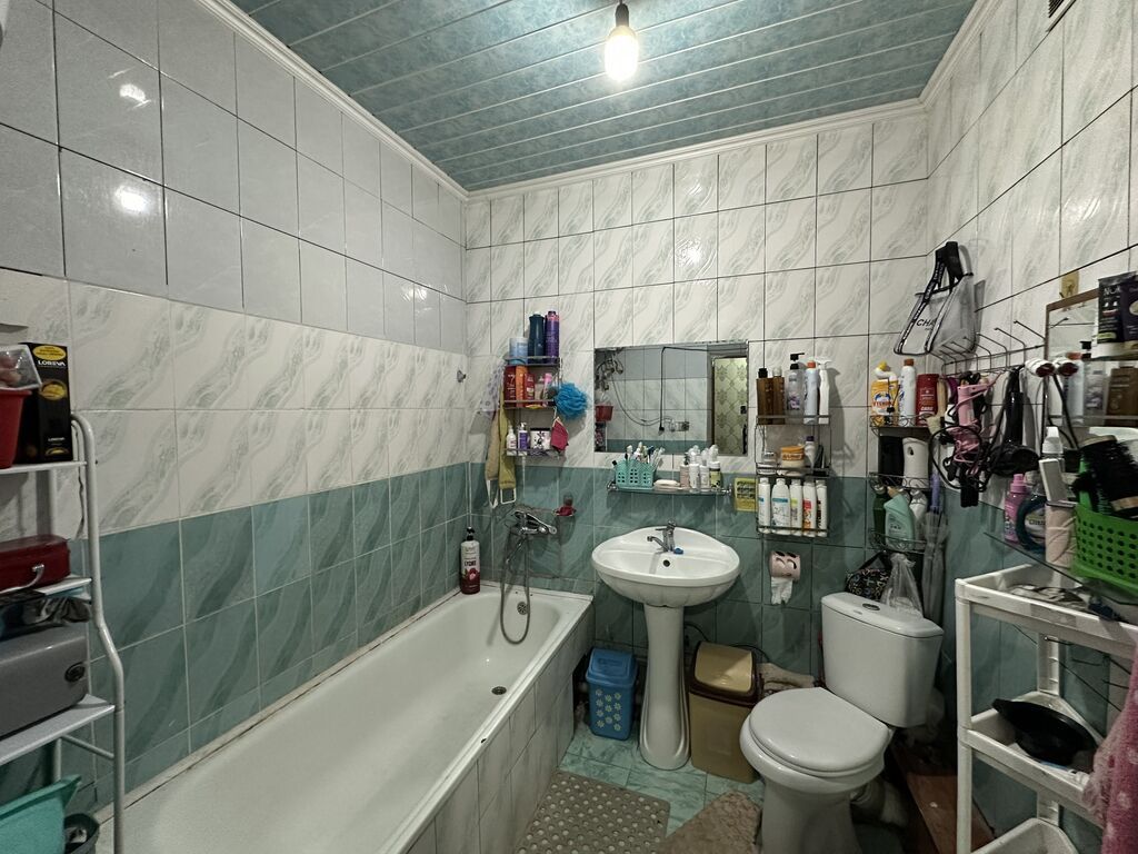 2 комнаты, 55 м², Индивидуалка, 3 этаж, Косметический ремонт: фото 4