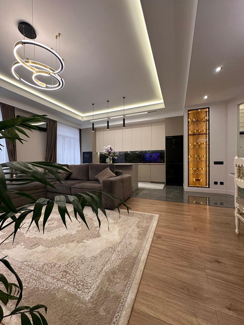4 комнаты, 148 м², Асанбай мкр Элитка, 7 этаж, Дизайнерский ремонт: фото 2
