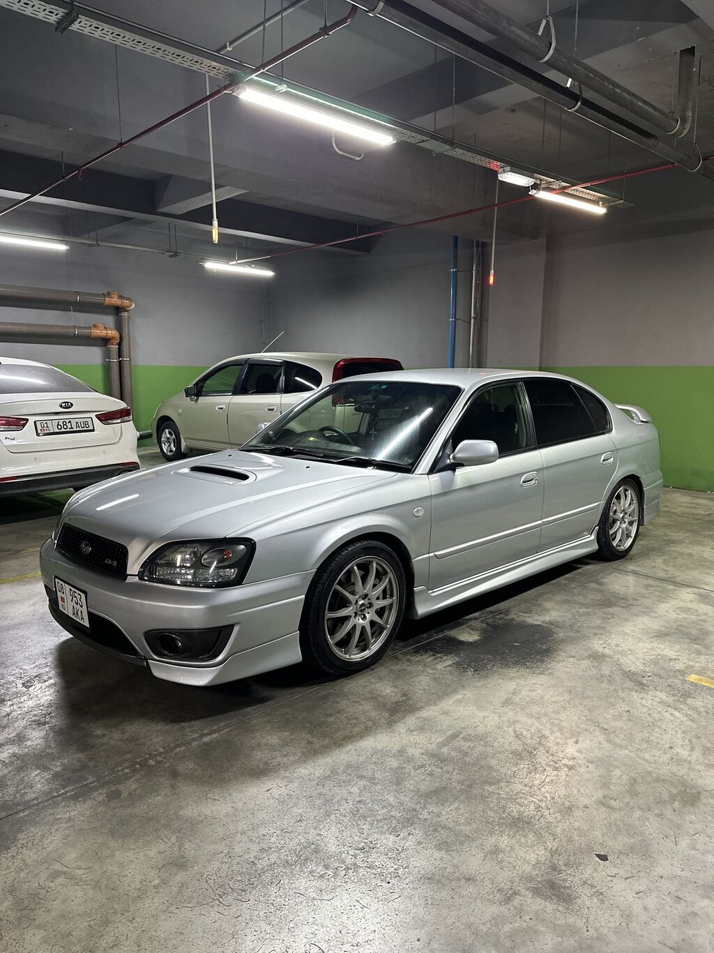 Subaru Legacy: 2001 г., 2 л, Механика, Бензин, Седан: фото 3
