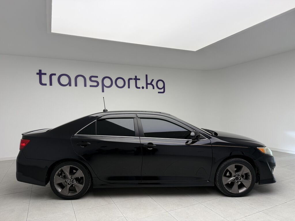 Toyota Camry: 2014 г., 2.5 л, Автомат, Бензин, Седан: фото 3
