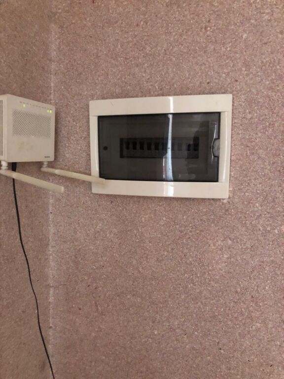 90 kv. m, 3 otaqlı, Su, İnternet, İşıq