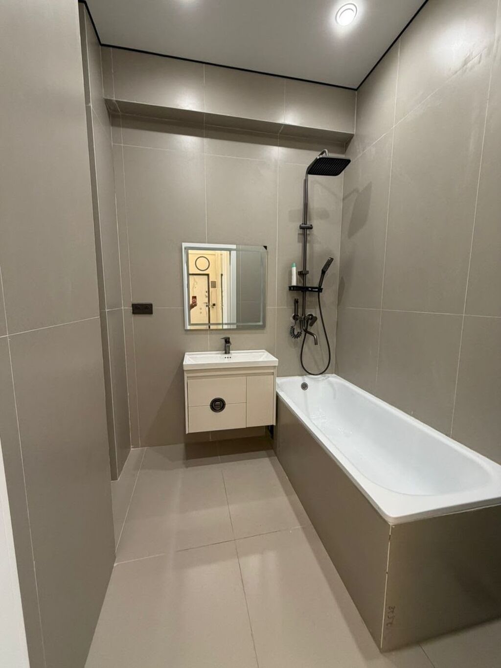 2 комнаты, 79 м², Азия Молл Элитка, 9 этаж, Евроремонт: фото 6