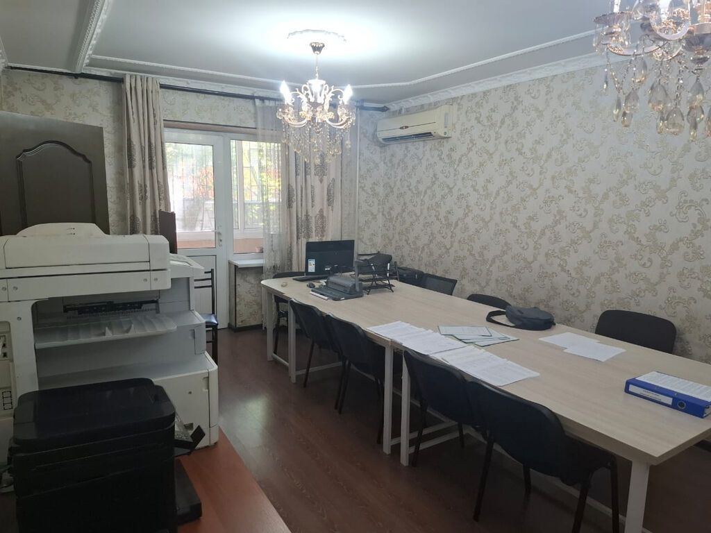 Сдается 4х ком кв под офис площадь:100 кв м2 Токтогула/Турусбекова: фото 3
