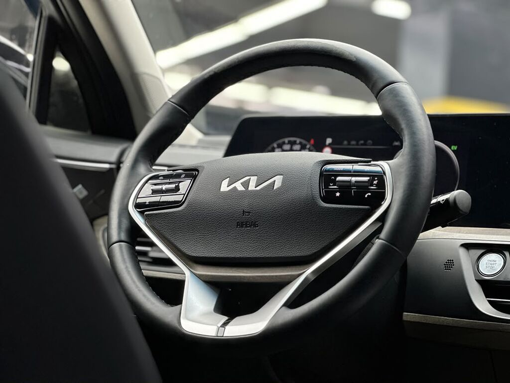 Kia K8: 2022 г., 1.6 л, Автомат, Гибрид, Лифтбек: фото 7