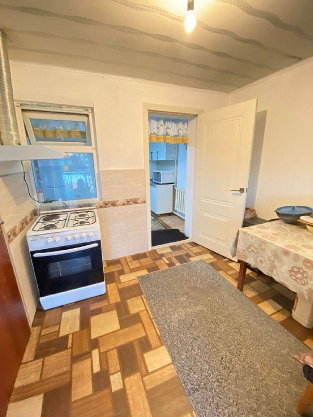 2 комнаты, 65 м², 3 соток, Бишкек, Орто-Сай с. Риэлтор: фото 3