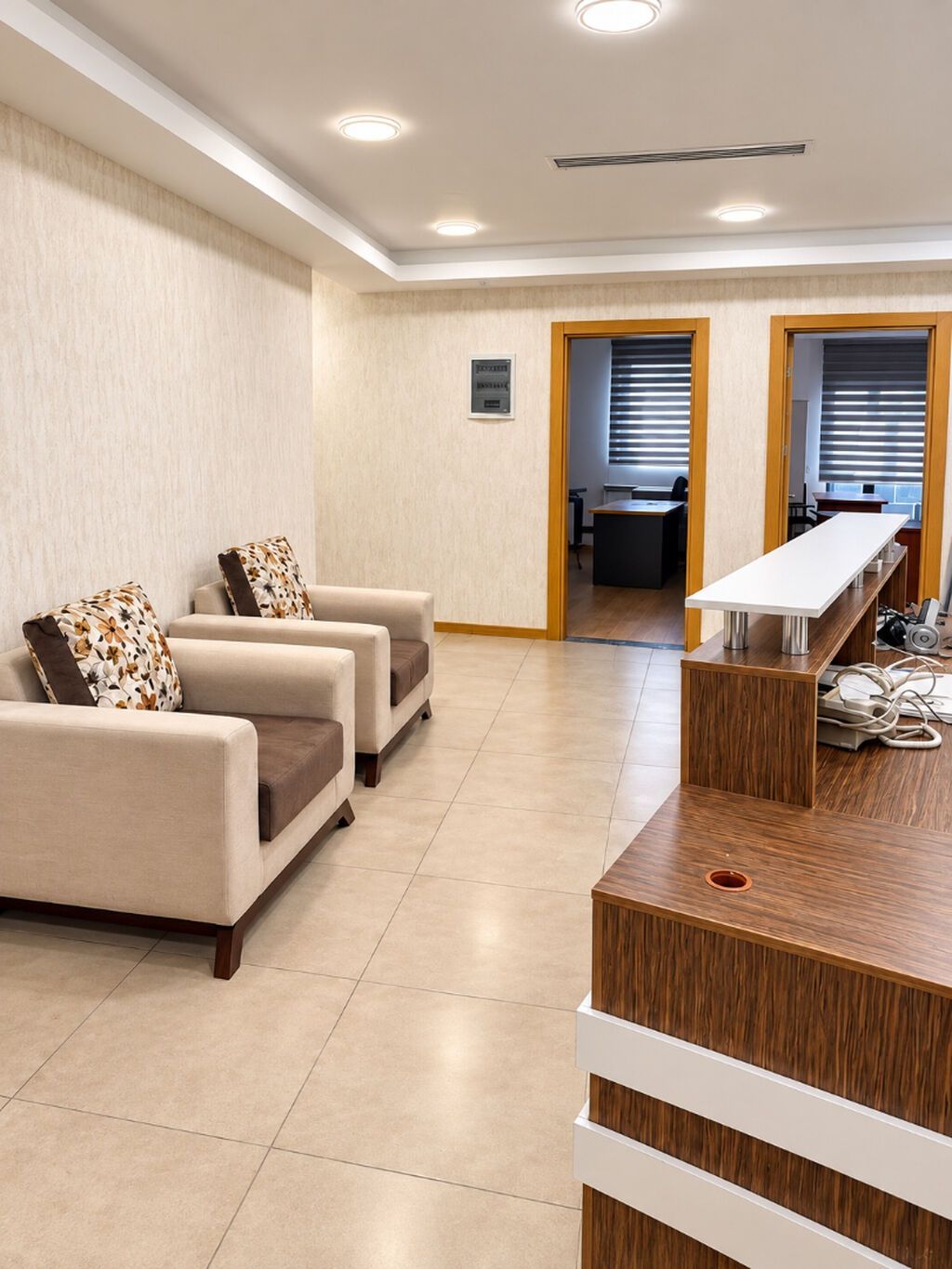 PRESTİJLİ OFİS İCARƏYƏ VERİLİR Ünvan: Nərimanov rayonu Sahə: 230 m²