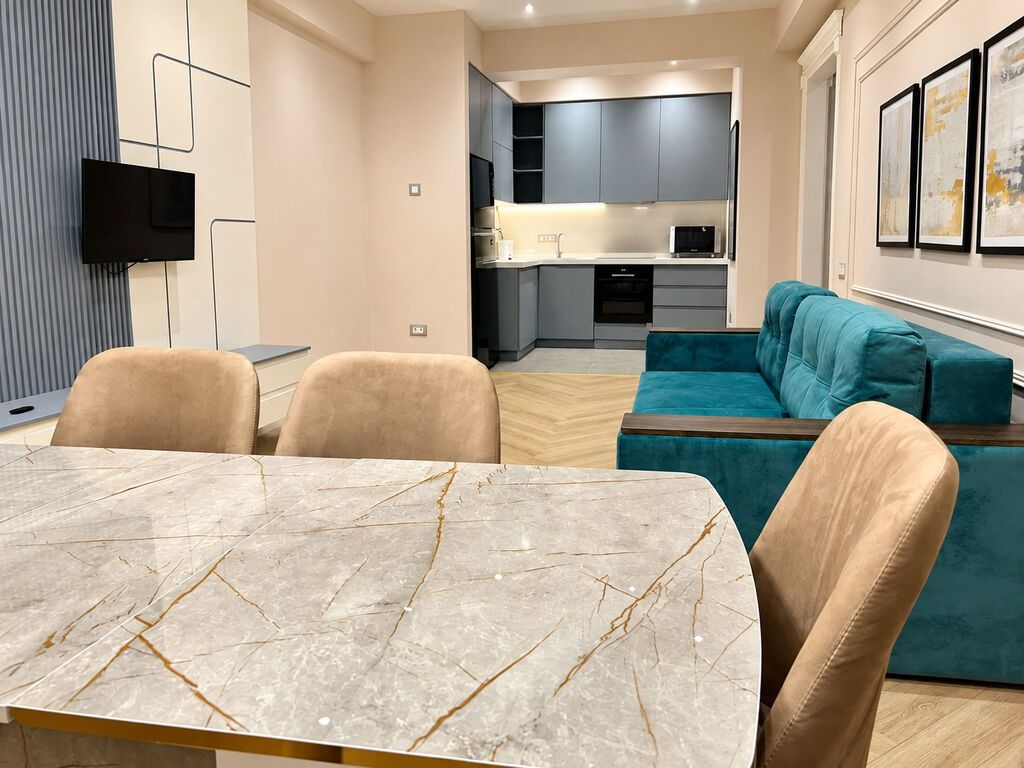Bakı City Residence-də 2 otaqlı mənzil kirayə verilir Ağ Şəhər ilə