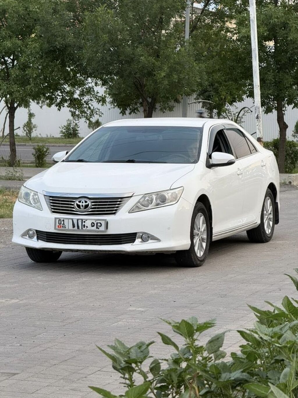 Toyota Camry: 2012 г., Автомат, Бензин, Седан: фото 2