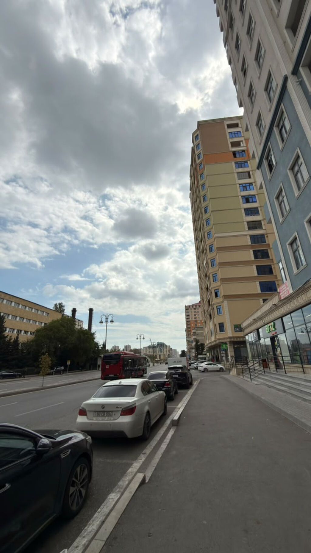 Bakı, Yasamal, 2 otaqlı, Köhnə tikili, m. İnşaatçılar, 50 kv. m