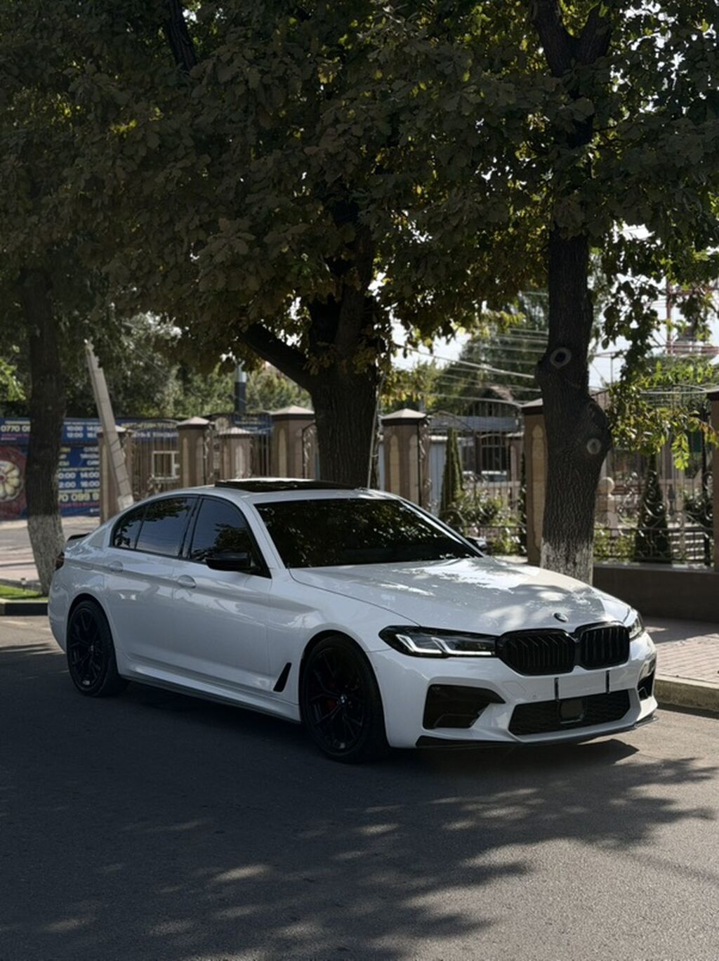 BMW 5 series: 2020 г., Седан: фото 2