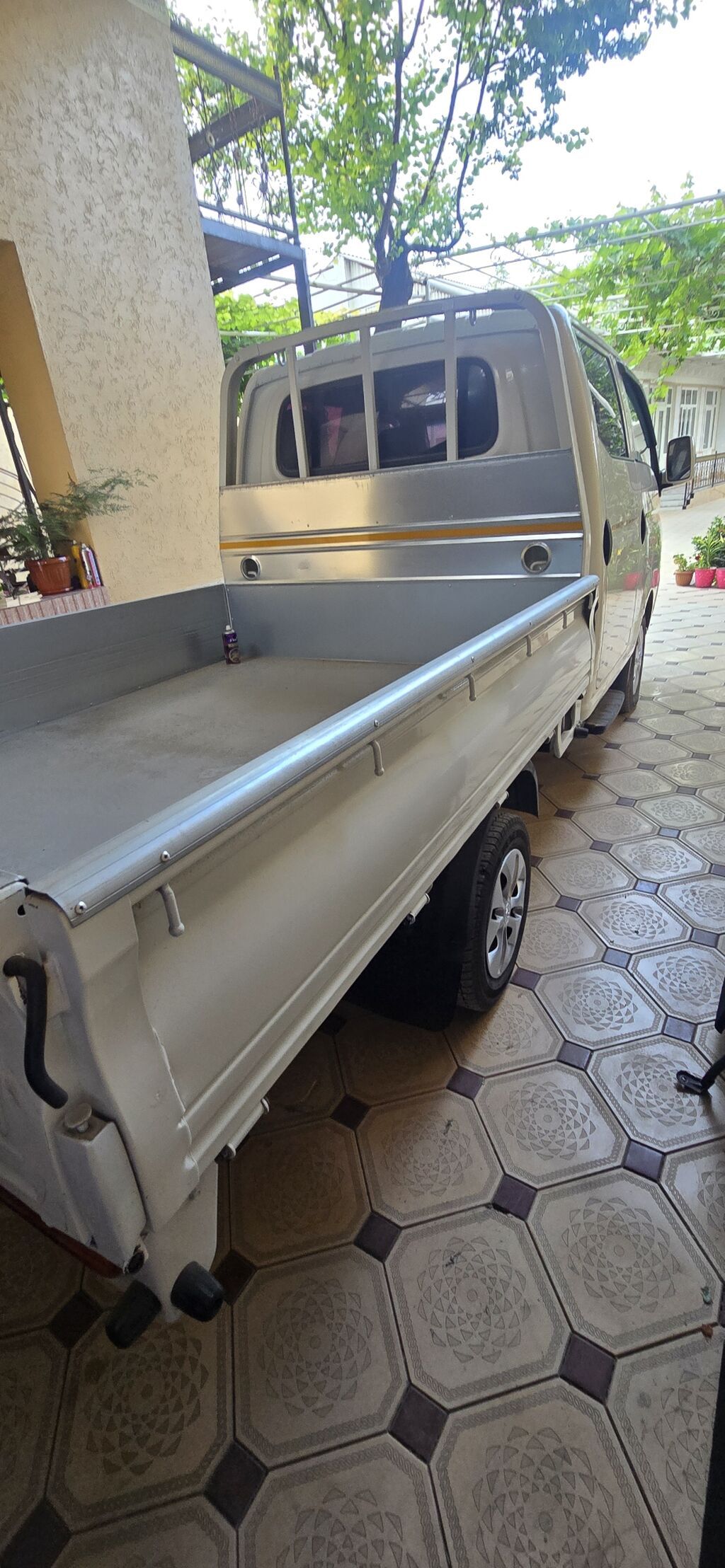 Hyundai Porter II (двухрядная кабина, бортовой) свежый - Компактный: фото 6