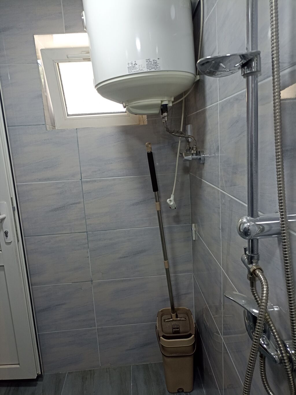 Bakı, M.Ə. Rəsulzadə qəs., 2 otaqlı, Köhnə tikili, 65 kv. m