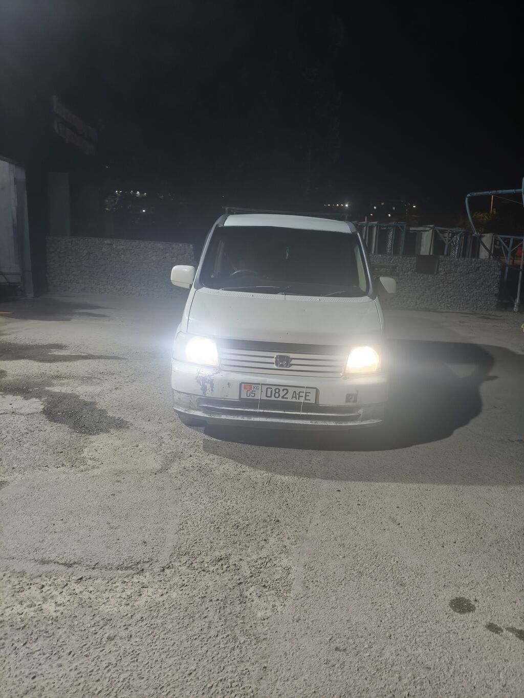 Honda Stepwgn: 2002 г., 2 л, Автомат, Бензин, Минивэн: фото 2