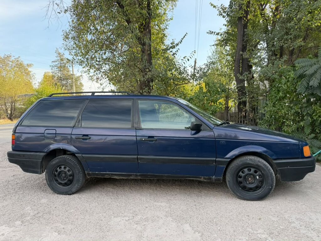 Volkswagen Passat Variant: 1991 г., 1.8 л, Механика, Бензин, Универсал: фото 1