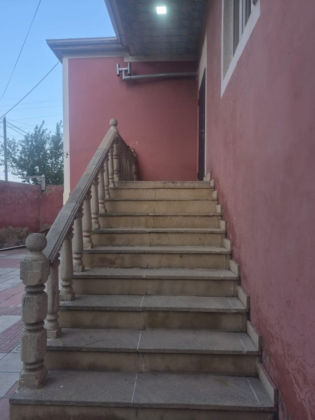 9 otaq, 99 kv. m, Kredit yoxdur, Orta təmir