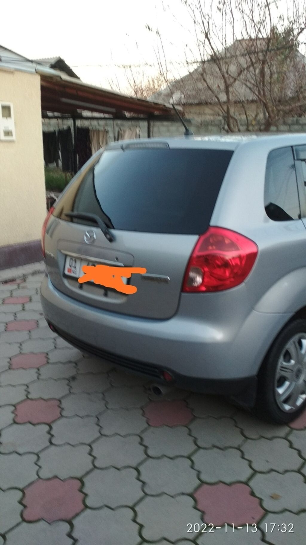 Mazda Verisa: 2005 г., 1.5 л, Автомат, Бензин: фото 2