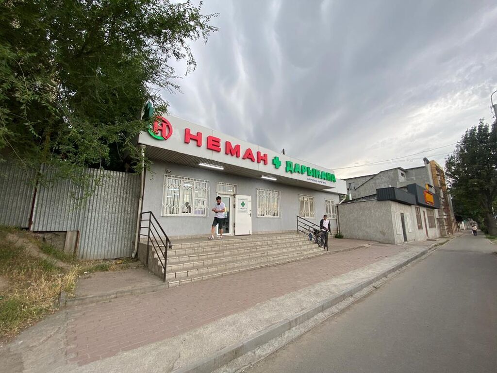 Сдается в аренду коммерческое помещение 107 м² на первой линии