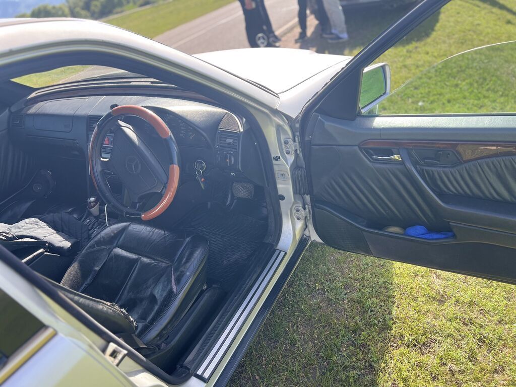 Mercedes-Benz C-Class: 1997 г., 2.8 л, Бензин, Седан: фото 7